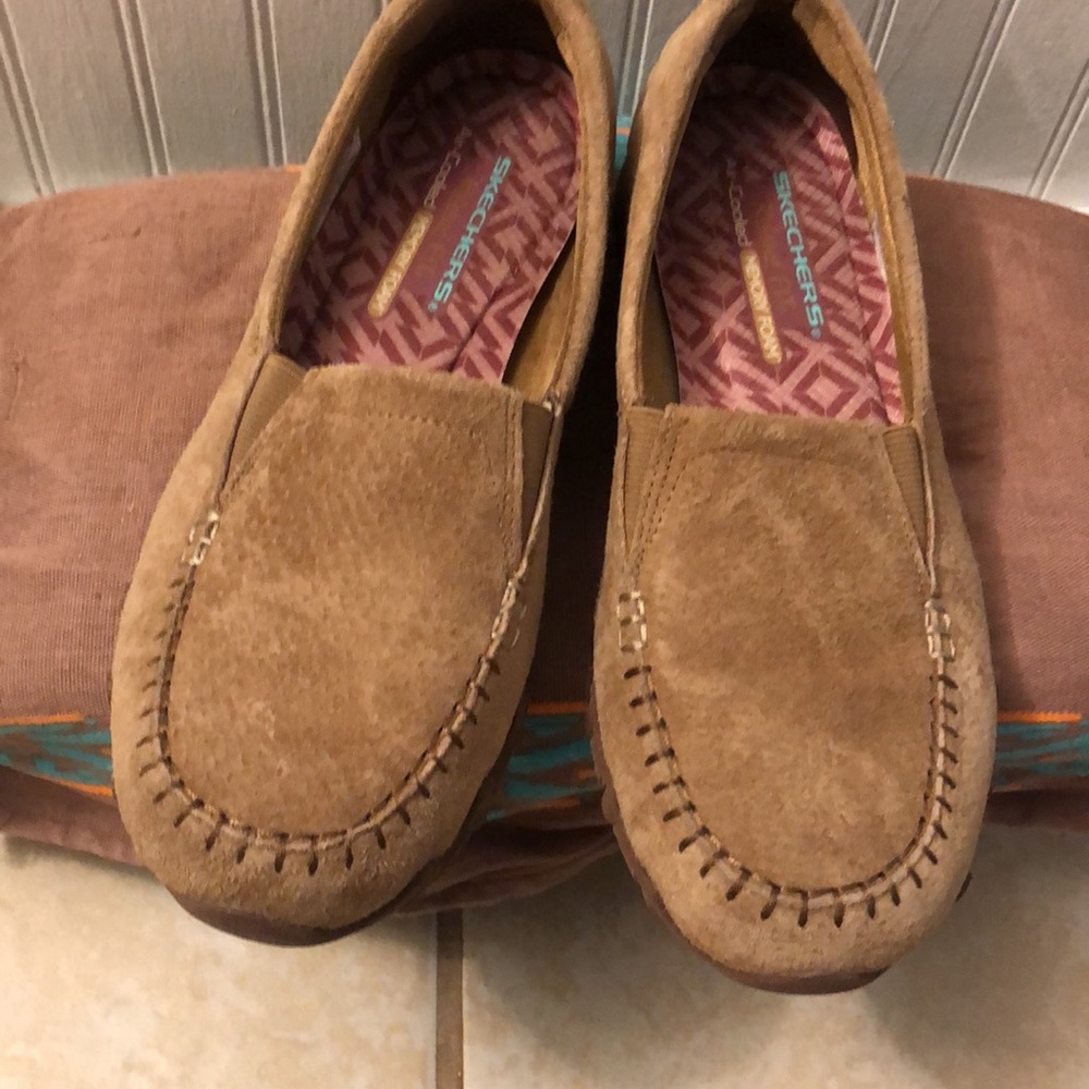 Women’s Sketcher’s Size 10 Memory Foam Slip On’s